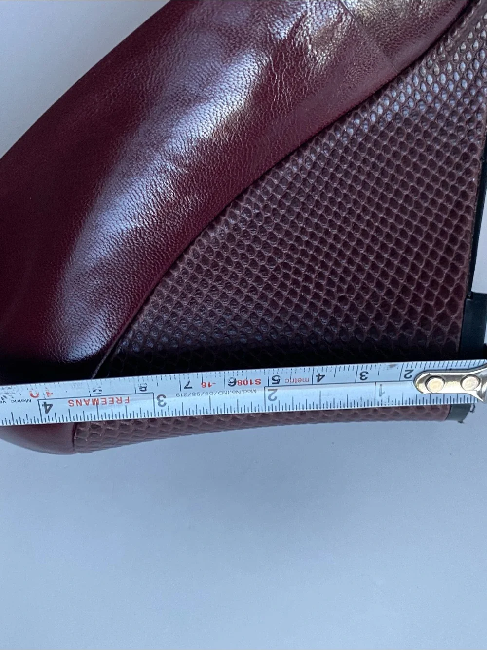 Classic Ann Taylor oxbood leather Wedge Pump